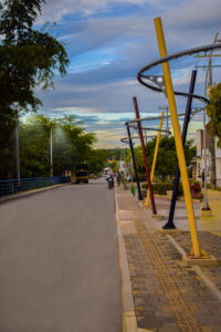 Foto Del Parque Lineal Derechos de PlanetaRica.org
