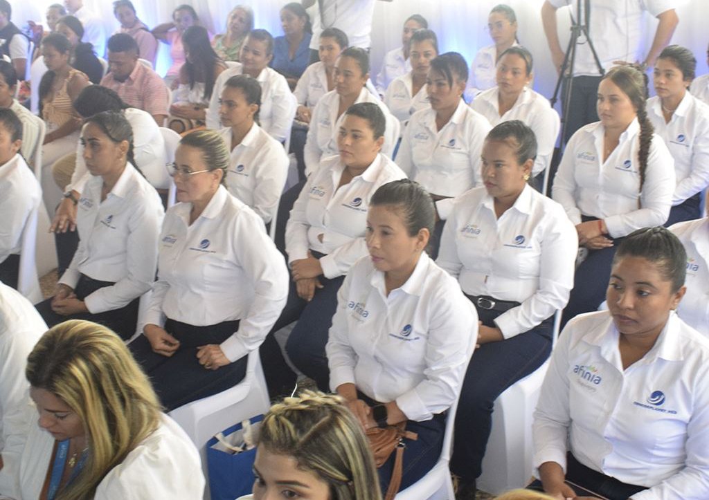 MUJERES EMPODERADAS QUE LLEVAN BUENA ENERGÍA